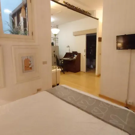 Habitacion En Apartamento Vegueta 大加那利岛拉斯帕尔马斯