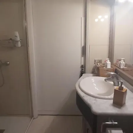 Habitacion En Apartamento Vegueta 民宿 大加那利岛拉斯帕尔马斯