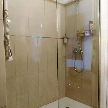 Habitacion En Apartamento Vegueta 民宿 大加那利岛拉斯帕尔马斯